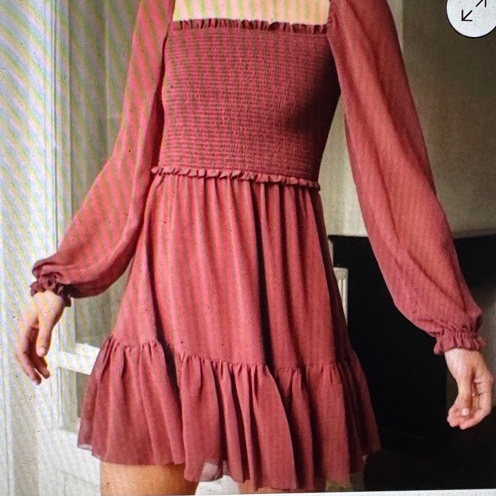 Aritzia Wilfred Tempest Burgundy Mini Dress with Puff Sleeves